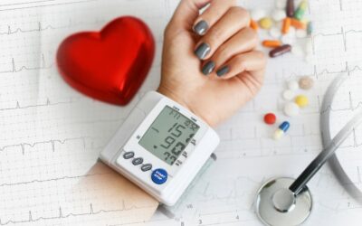 Hipertensión arterial en personas mayores: causas, síntomas, prevención y el papel de los cuidadores a domicilio